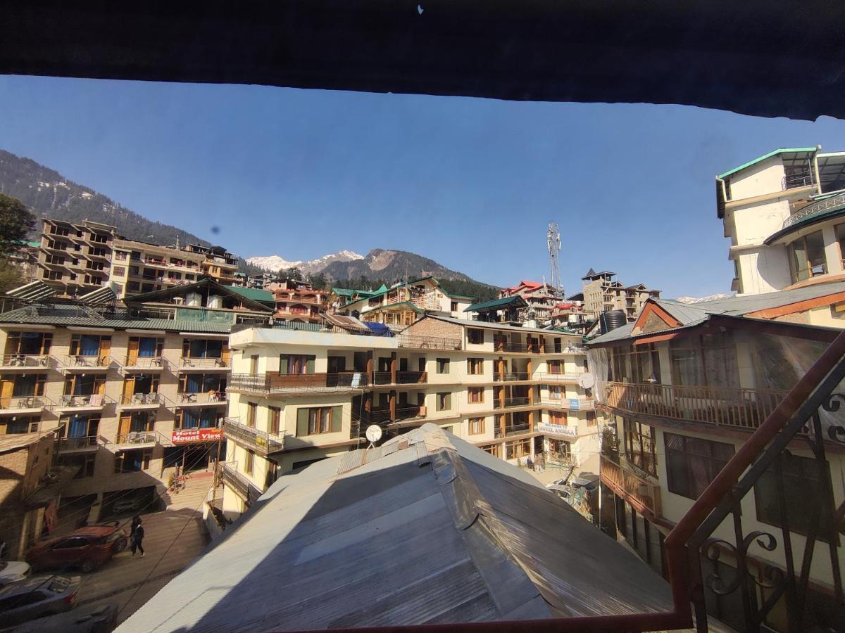 Hotel Alankar Manāli Esterno foto